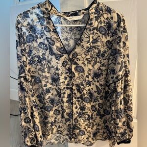 Zara blouse size small